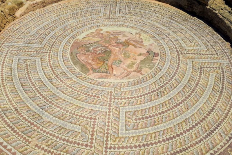 cypr pafos atrakcje co warto zobaczyć mozaiki w parku archeologicznym
